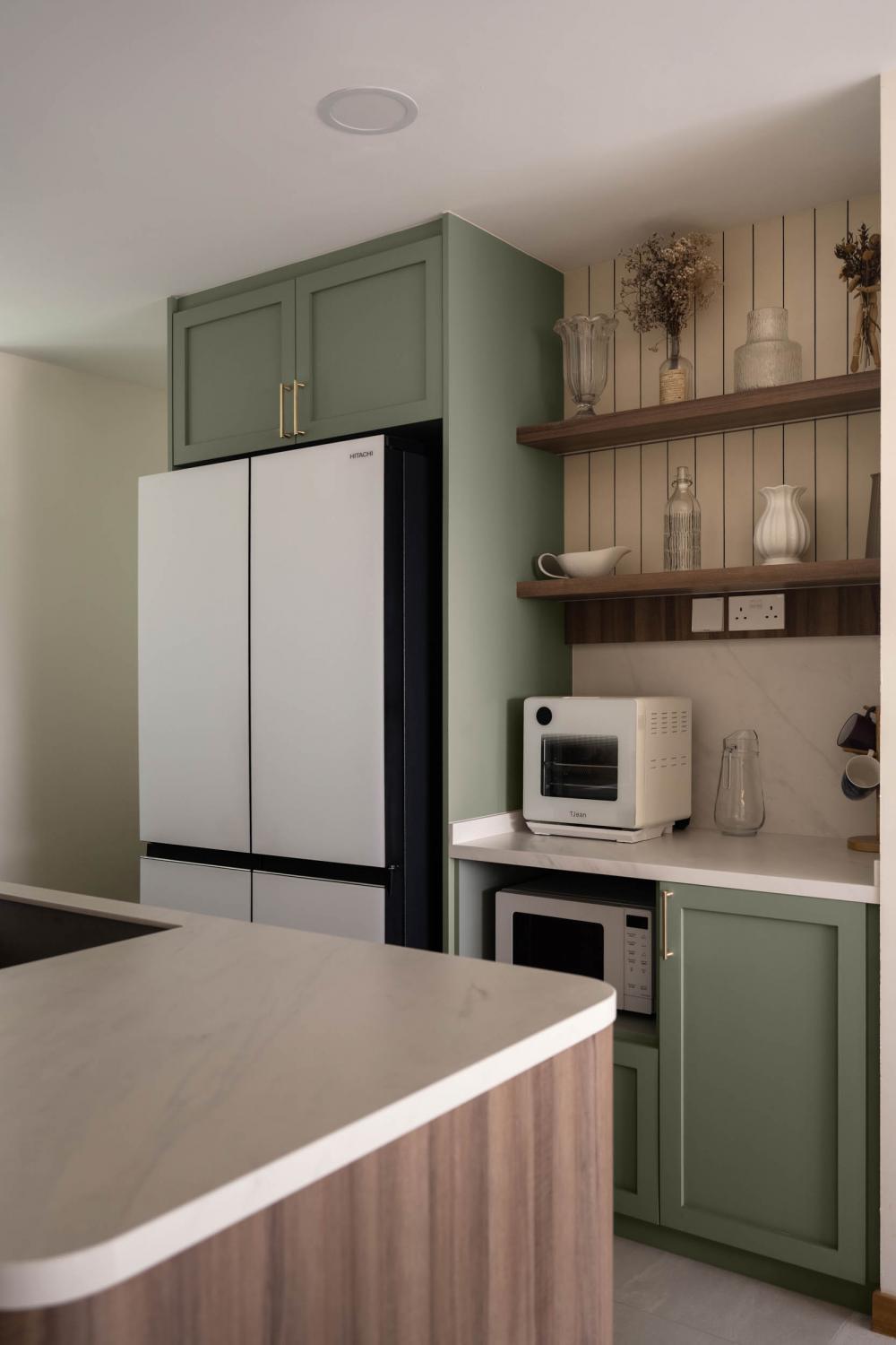 Contemporary Kitchen with Countertop and Cupboard