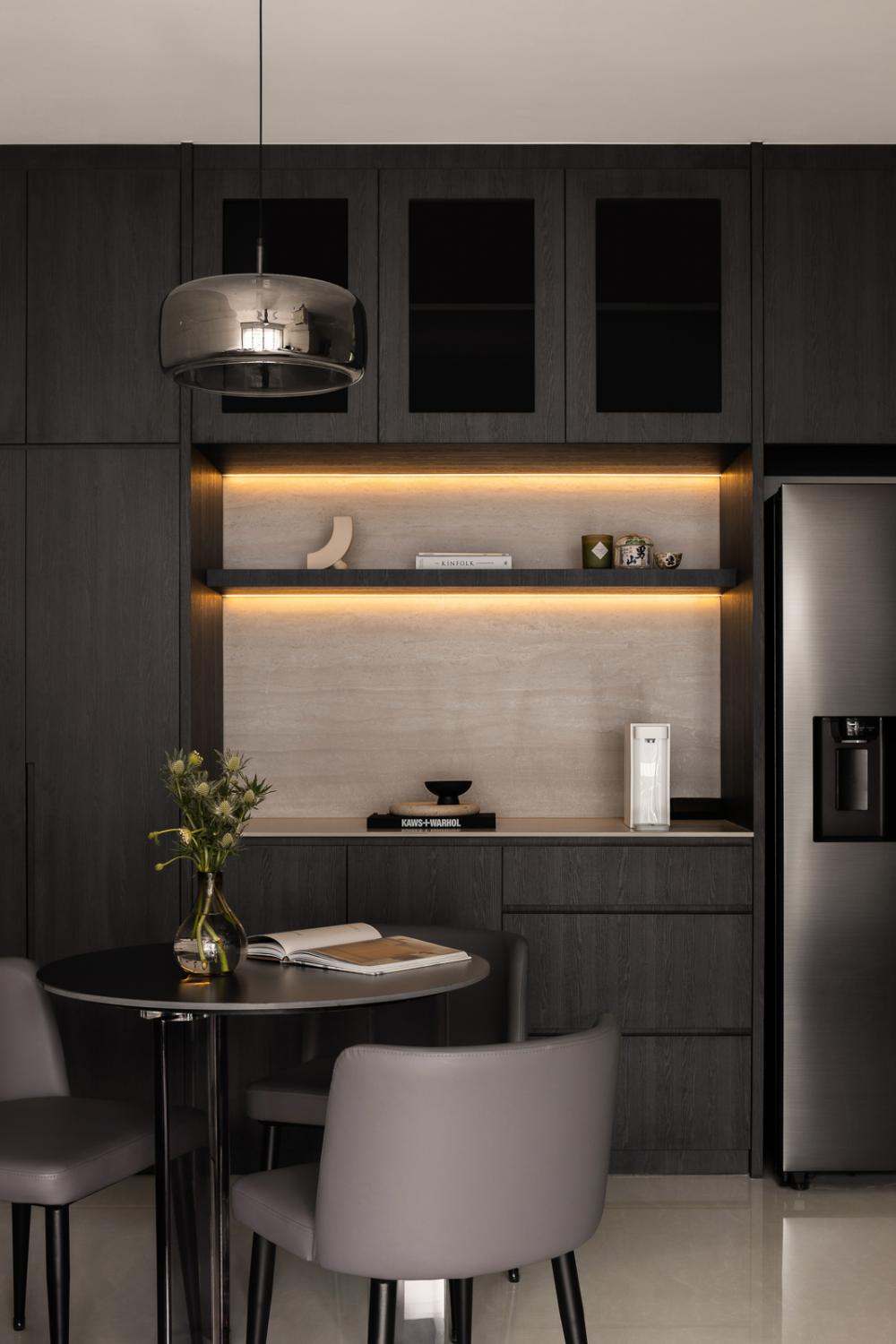 Contemporary Living Room with Countertop and Kitchen Backsplash