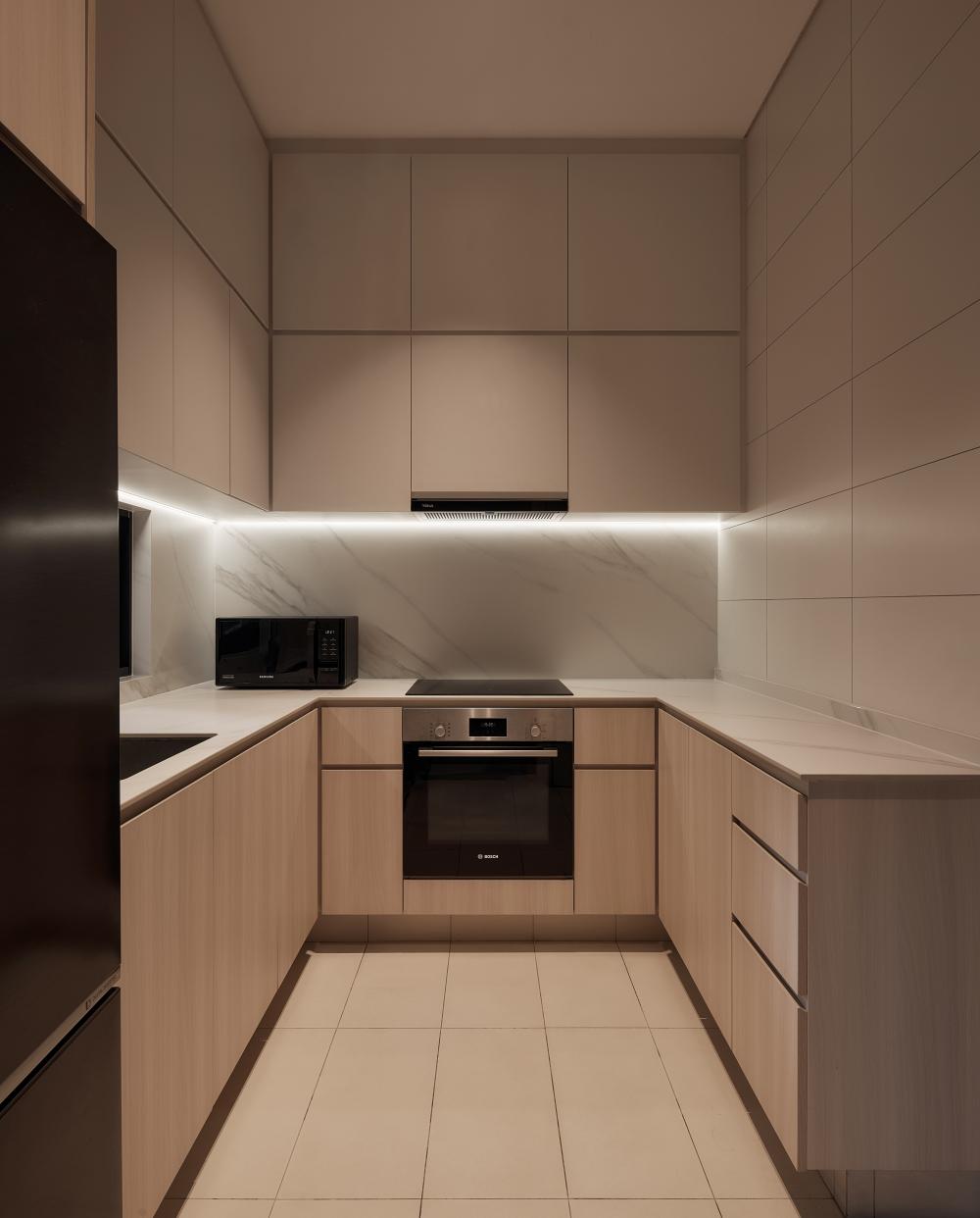 Modern Kitchen with Kitchen Island and Cupboard