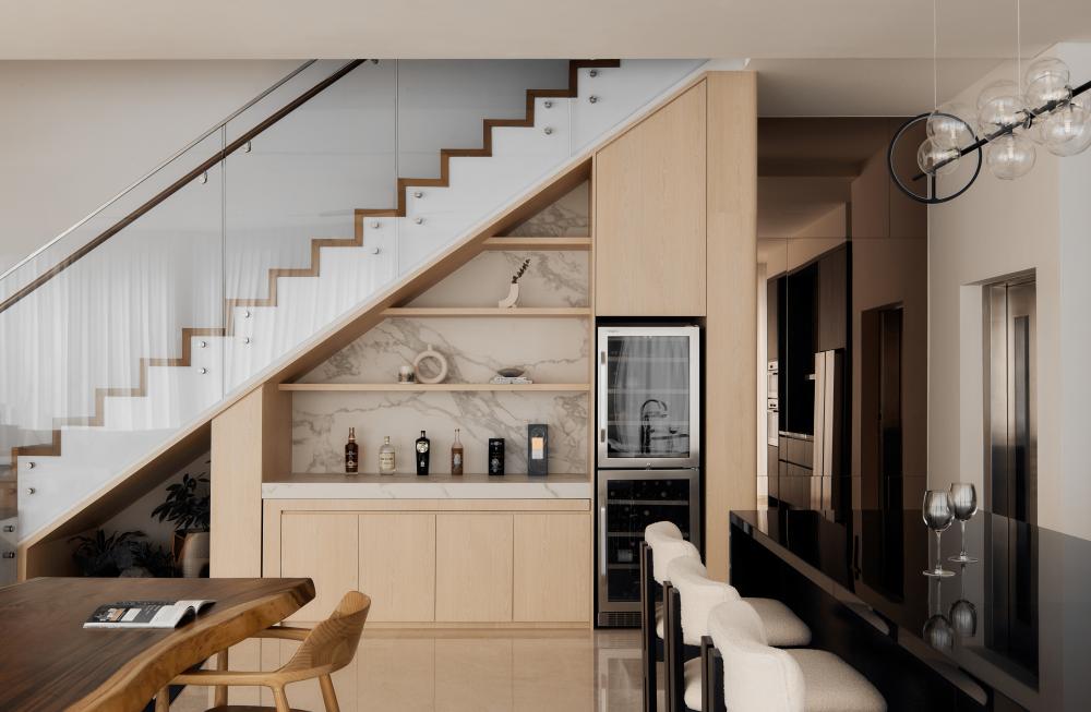 Modern Home Bar with Bar Counter and Drinkware
