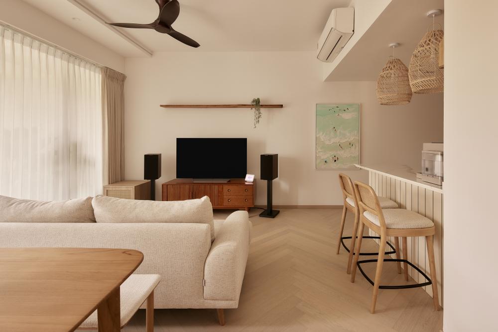 Asian Living Room with Parquet Floor and TV