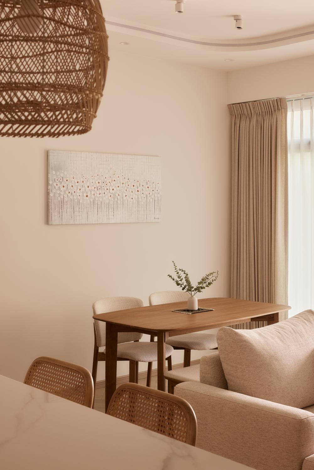 Asian Dining Room with Dining Table and Dining Chairs