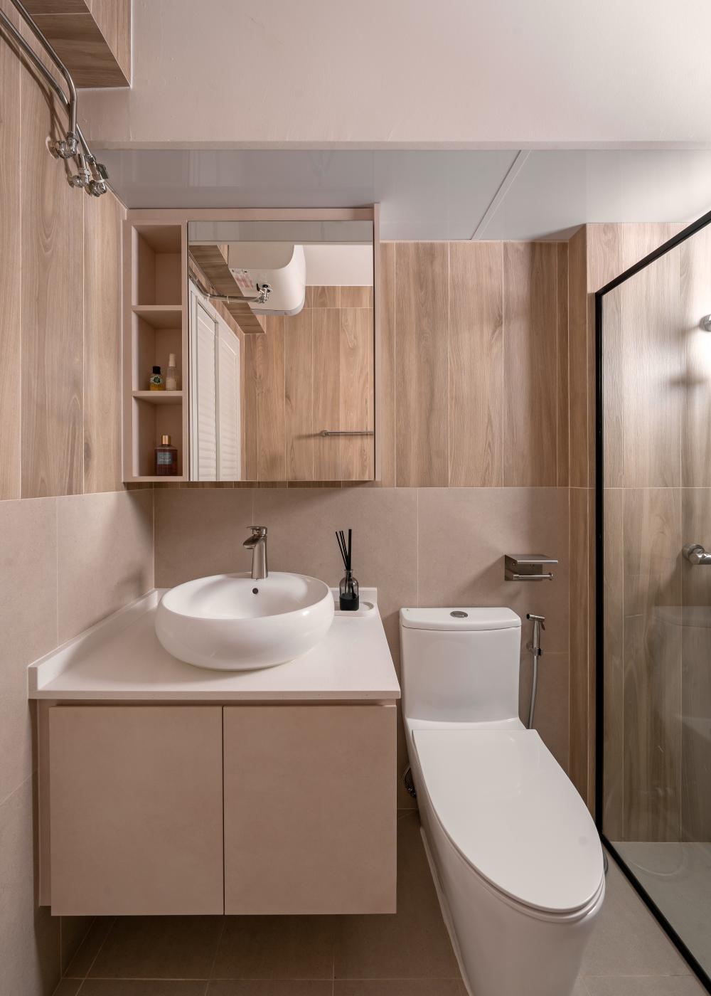 Asian Bathroom with Mirror and Bathroom Storage