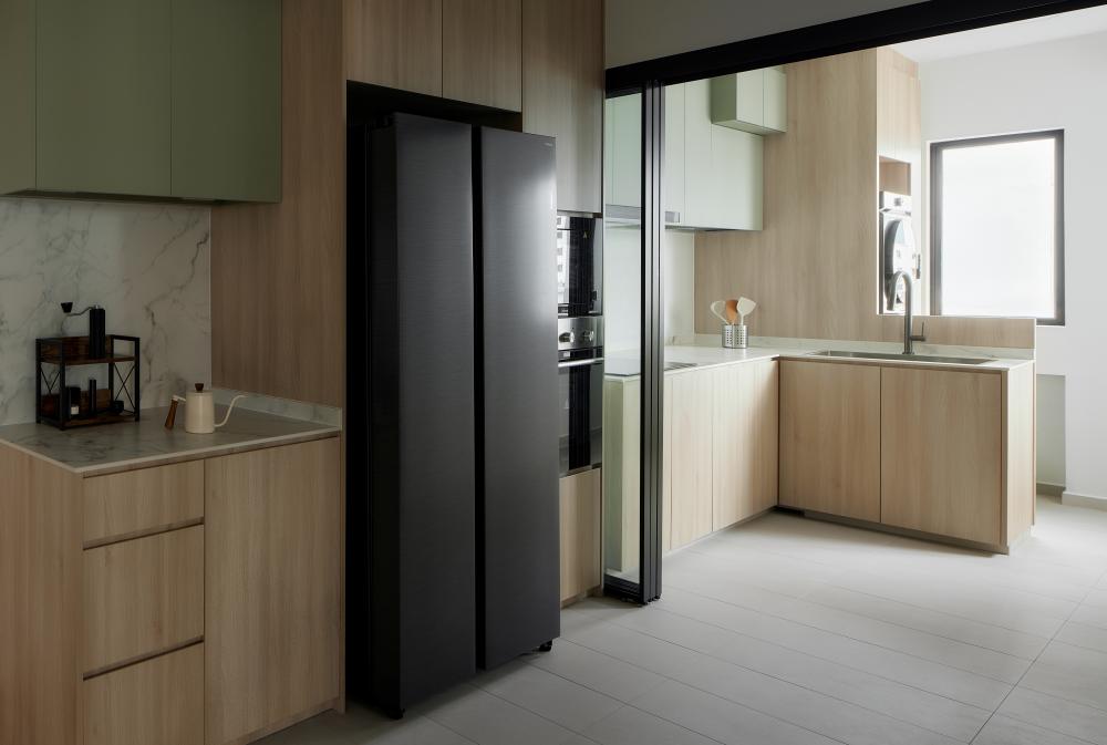 Minimalist Kitchen with Kitchen Island and Cupboard