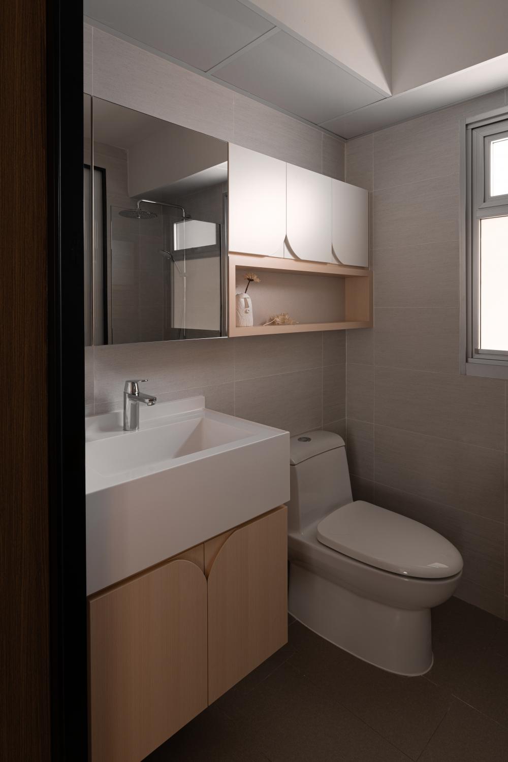 Scandinavian Bathroom with Countertop and Bathroom Storage