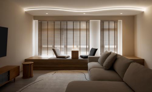 Starry Homestead Pte Ltd