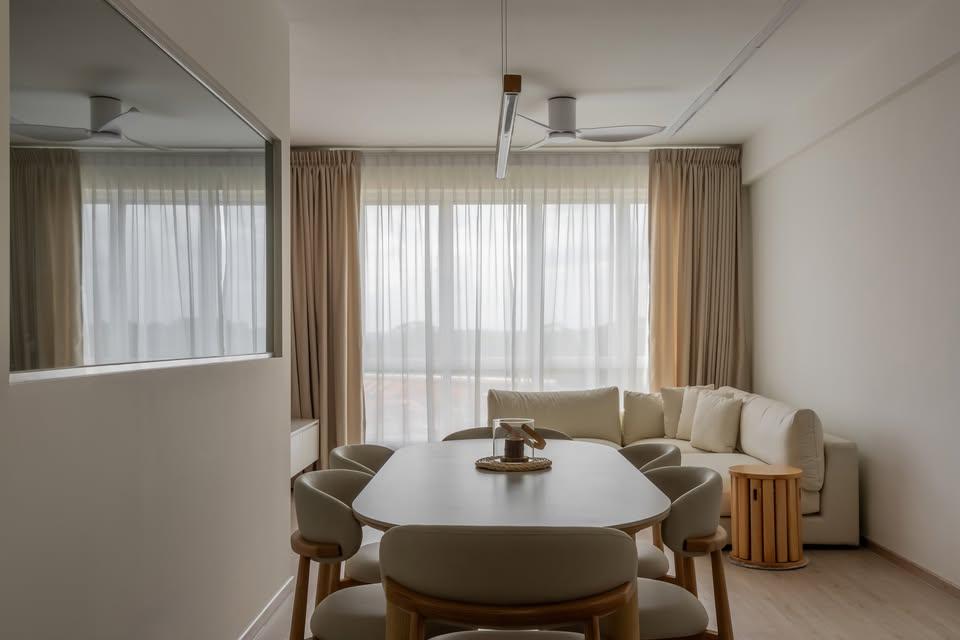 Modern Dining Room with Drop Light and Dining Table