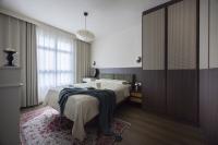 Contemporary Bedroom at Kim Keat Ripples