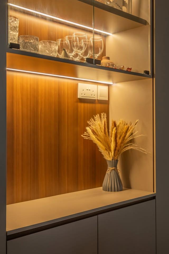 Modern Dining Room with Drop Light and Dining Table