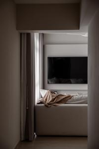 Scandinavian Living Room at 584 Woodlands Dr