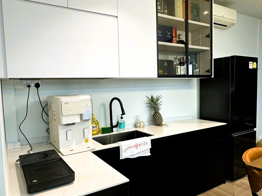 Modern Pantry with Kitchen Island and Kitchen Accessories