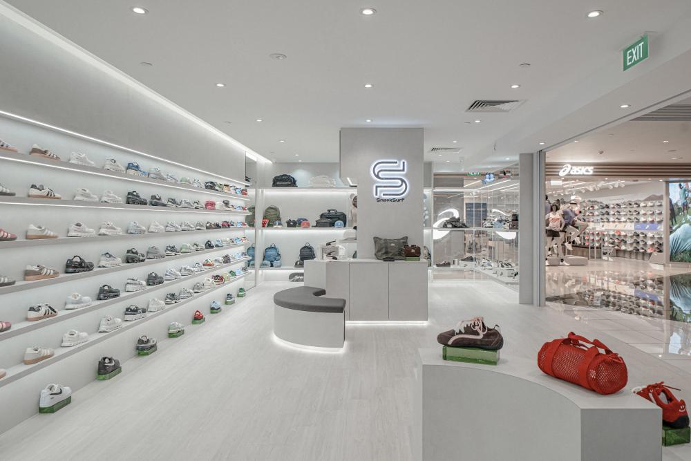 Contemporary Retail with Bookshelf and Shoe Rack