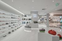 Contemporary Retail at Sneaksurf