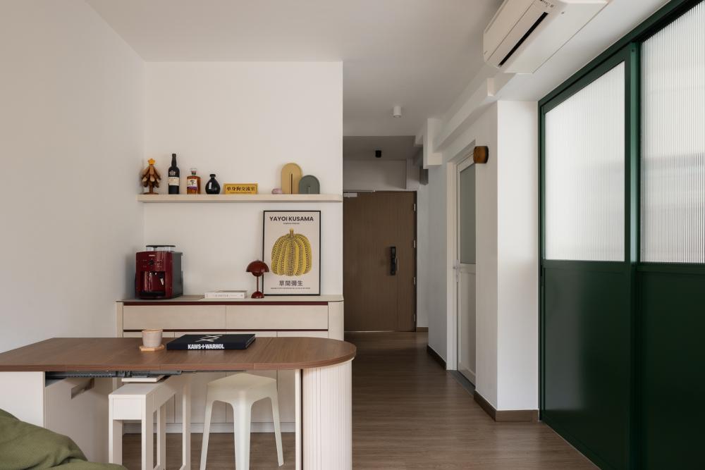 Eclectic Living Room with Vinyl Flooring and Dining Table