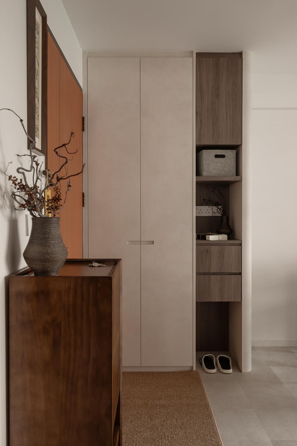 Modern Entryway with Shoe Rack and Shoe Cabinets