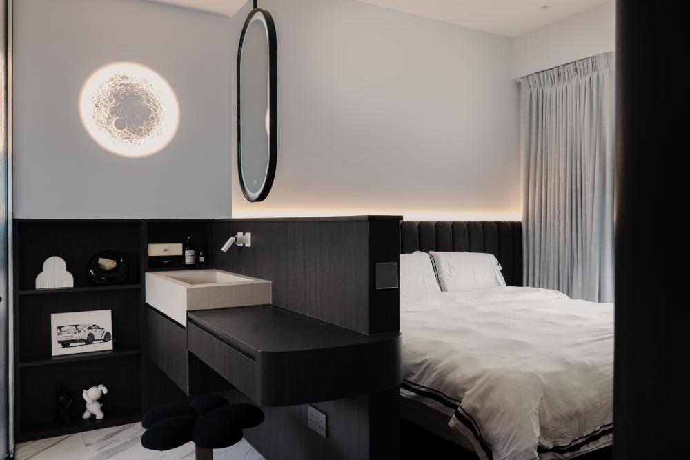 Modern Bedroom with Mirror and Bedside Table