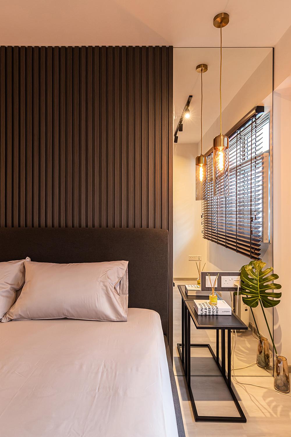 Modern Bedroom with Feature Wall and Mirror