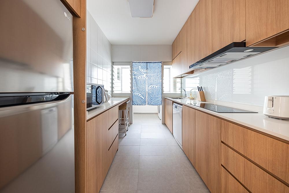 Scandinavian Kitchen with Countertop and Homogeneous Tiles