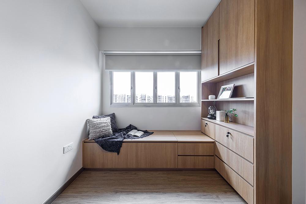 Scandinavian Study with Vinyl Flooring and Seating Bench