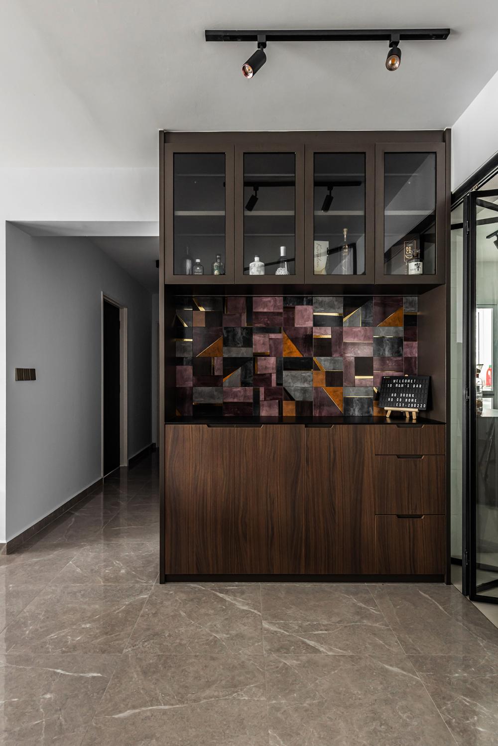 Industrial Pantry with Homogeneous Tiles and Glass Door