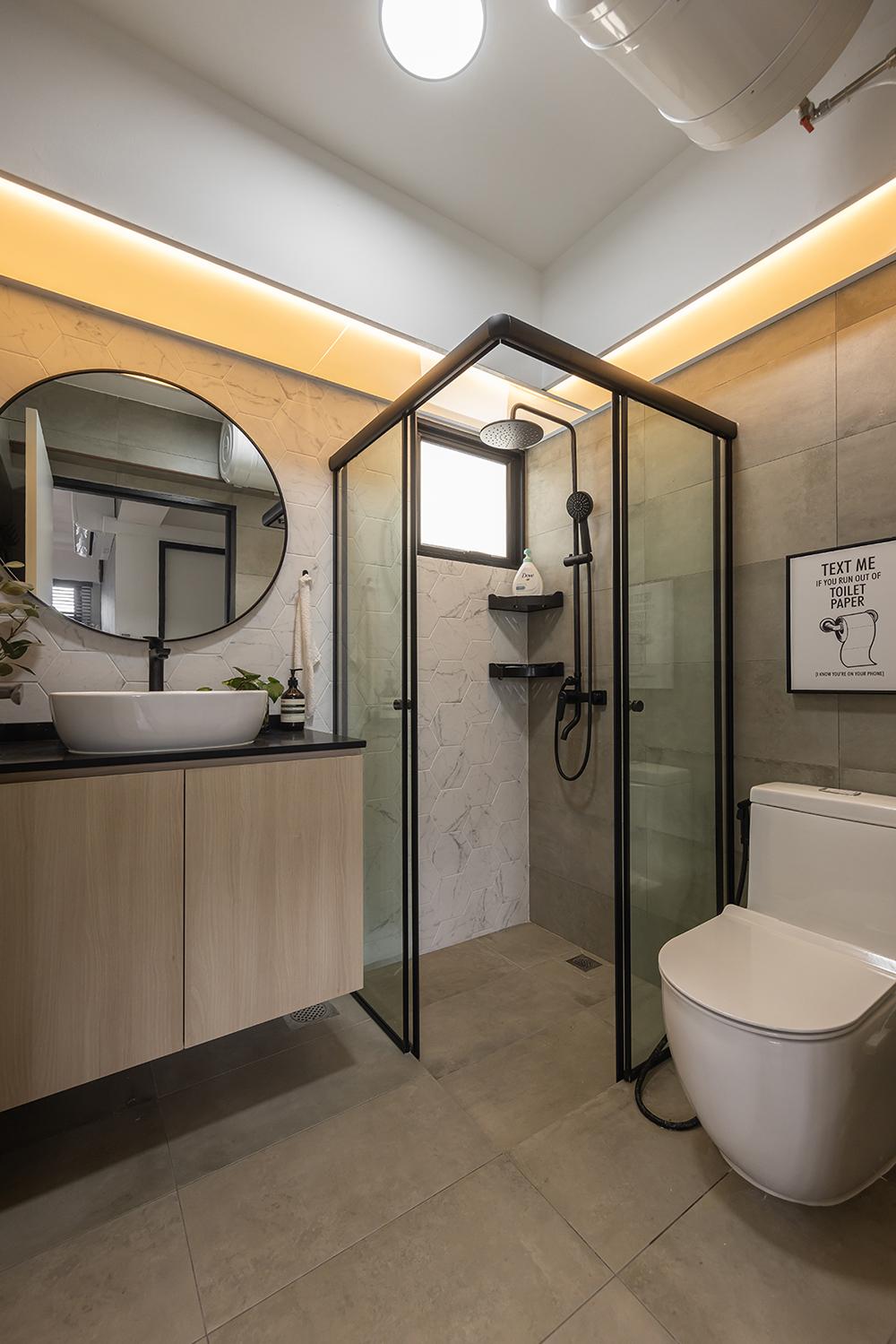 Industrial Bathroom with Homogeneous Tiles and Mirror