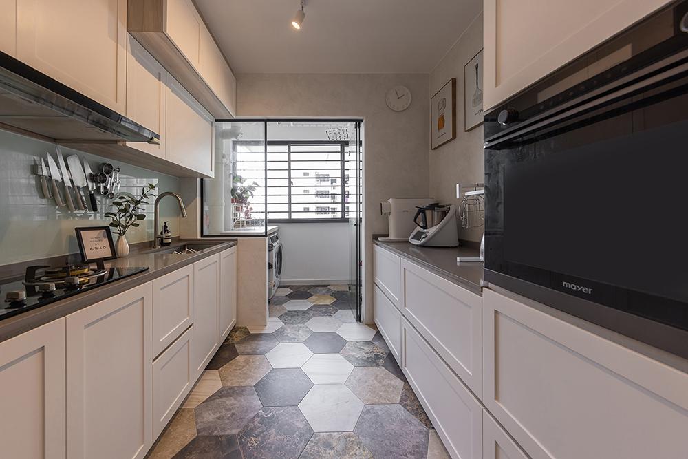 Industrial Kitchen with Countertop and Homogeneous Tiles