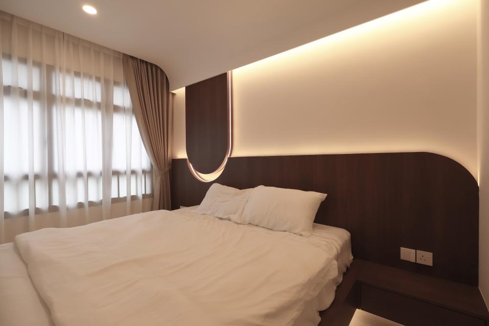 Modern Bedroom with Platform Bed and Ceiling Light