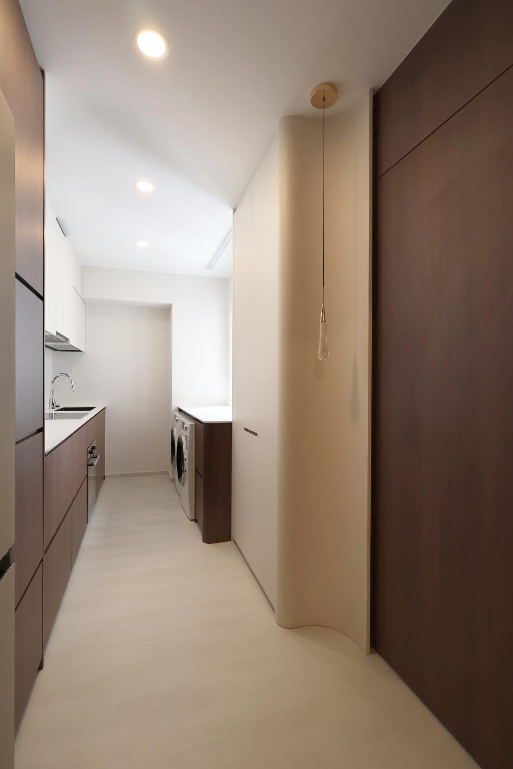 Modern Kitchen with Kitchen Window and Kitchen Accessories