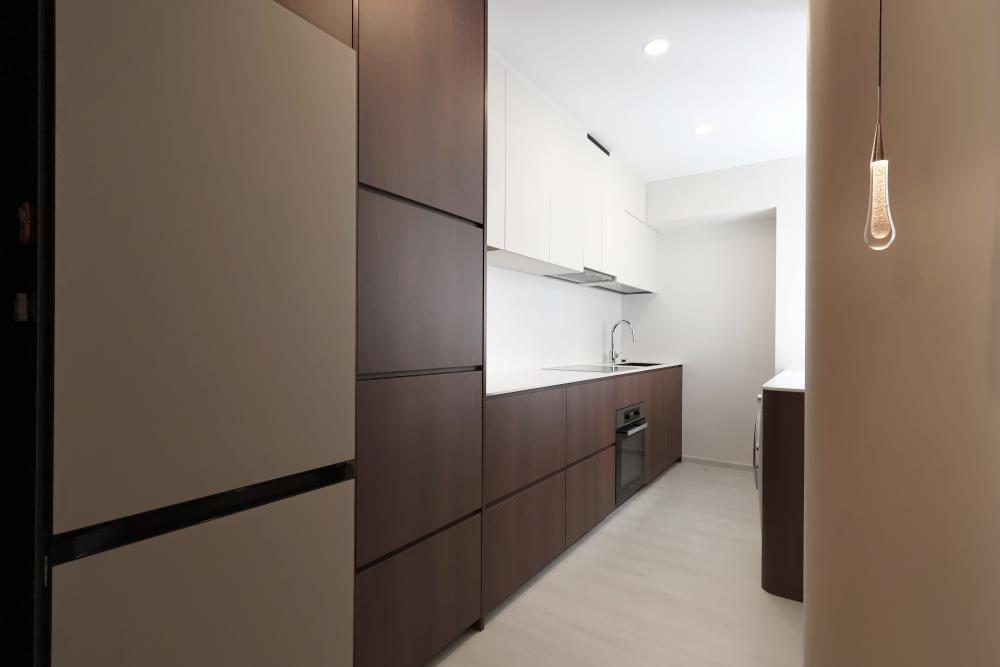 Modern Kitchen with Kitchen Window and Cupboard
