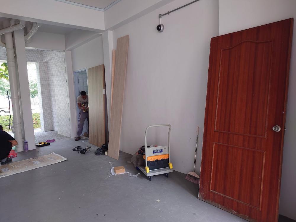 Asian Office with Bookshelf and Desk