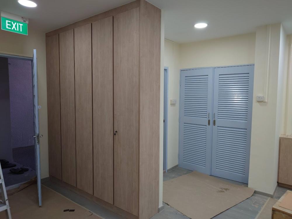 Asian Office with Bookshelf and Desk