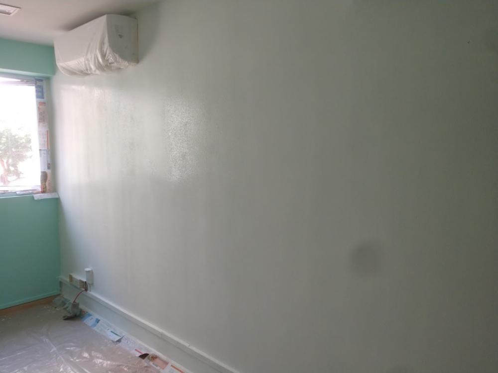 Asian Bedroom with Vinyl Flooring and Wardrobe