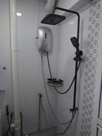 Asian Bathroom at 309 Serangoon Ave 2