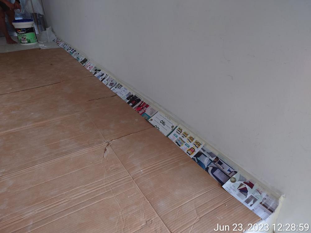 Asian Living Room with Homogeneous Tiles and Cement Floor