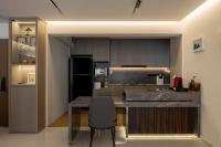 Modern Kitchen at 4-room BTO @  Canberra Link