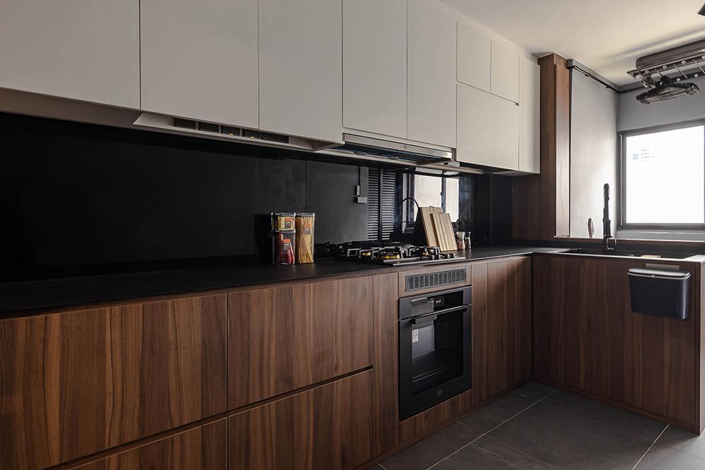 Industrial Kitchen with Countertop and Homogeneous Tiles