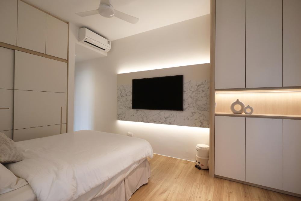 Modern Bedroom with Vinyl Flooring and Wardrobe