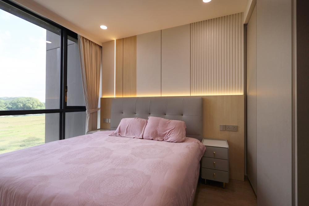 Modern Bedroom with Vinyl Flooring and Ceiling Light