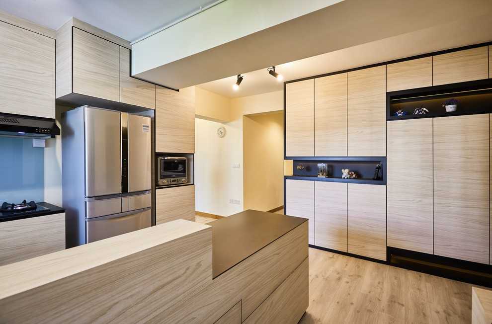 Scandinavian Kitchen with Wood Flooring and Kitchen Window
