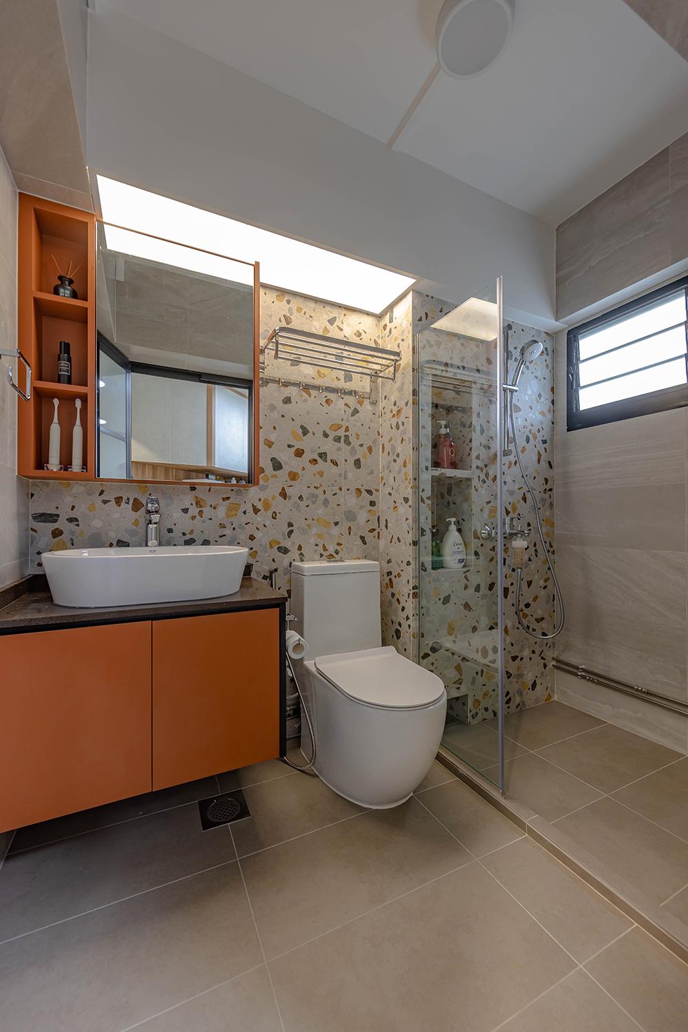 Eclectic Bathroom with Homogeneous Tiles and Mirror