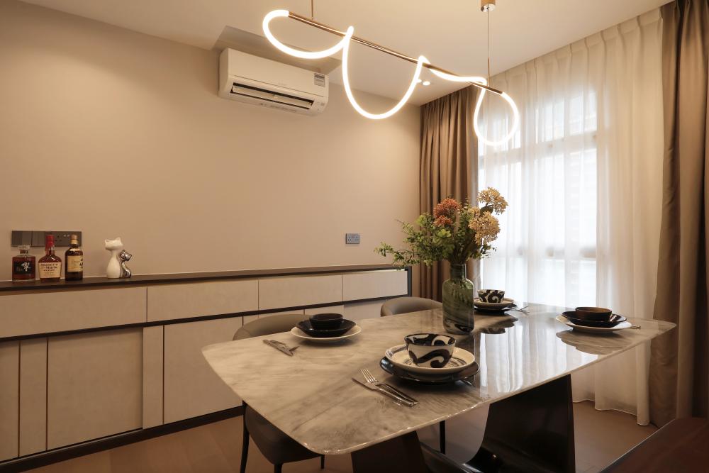 Modern Dining Room with Dining Table and Dining Chairs