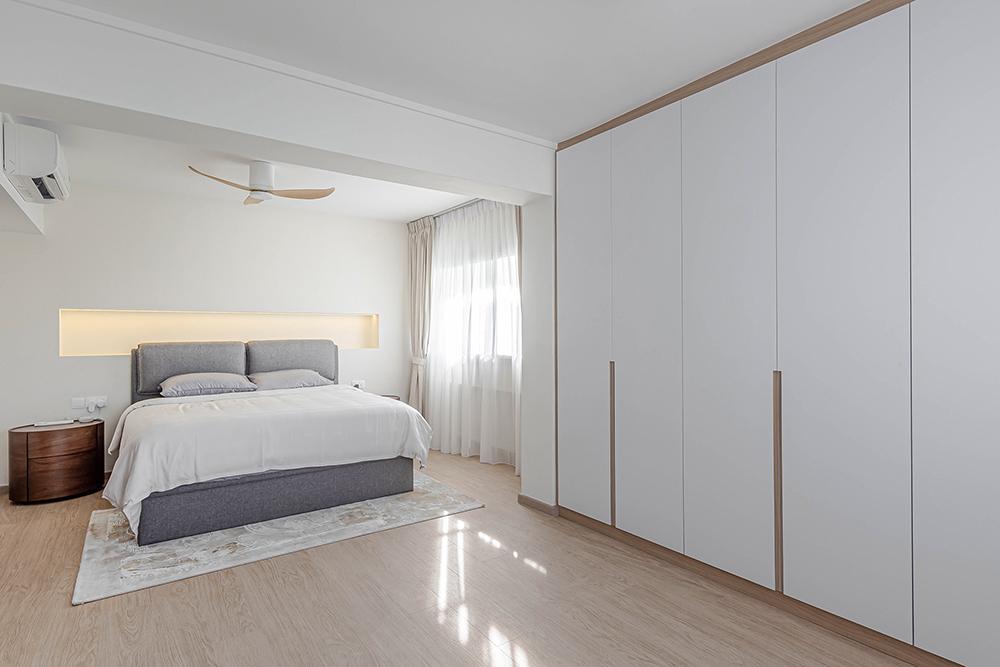 Scandinavian Bedroom with Vinyl Flooring and Wardrobe