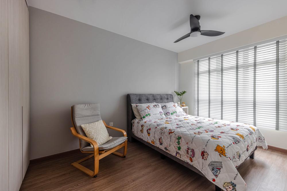 Transitional Bedroom with Vinyl Flooring and Wardrobe