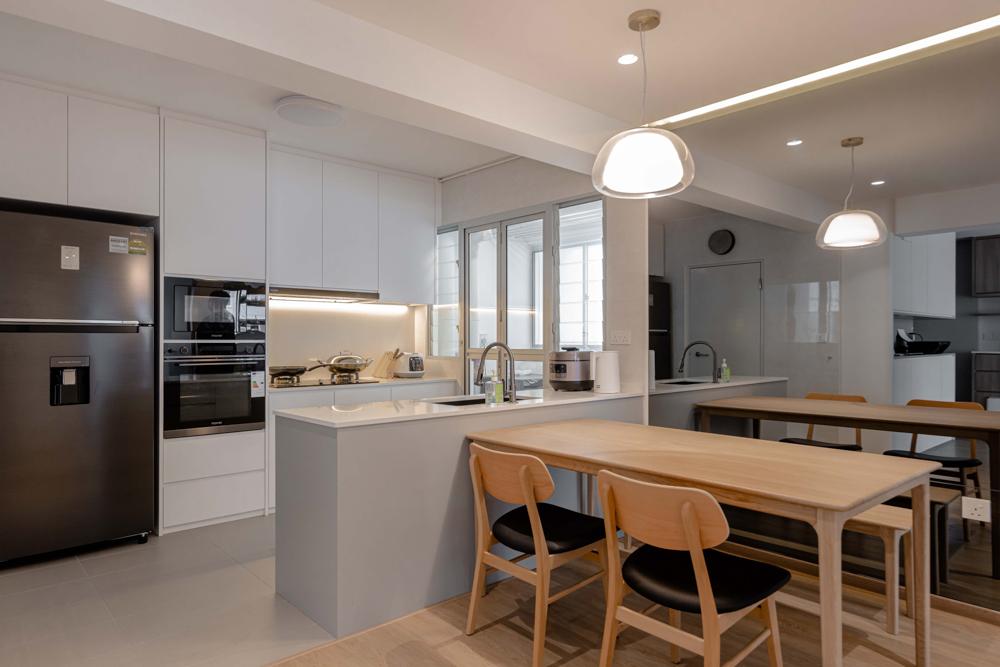Scandinavian Dining Room with Vinyl Flooring and Mirror