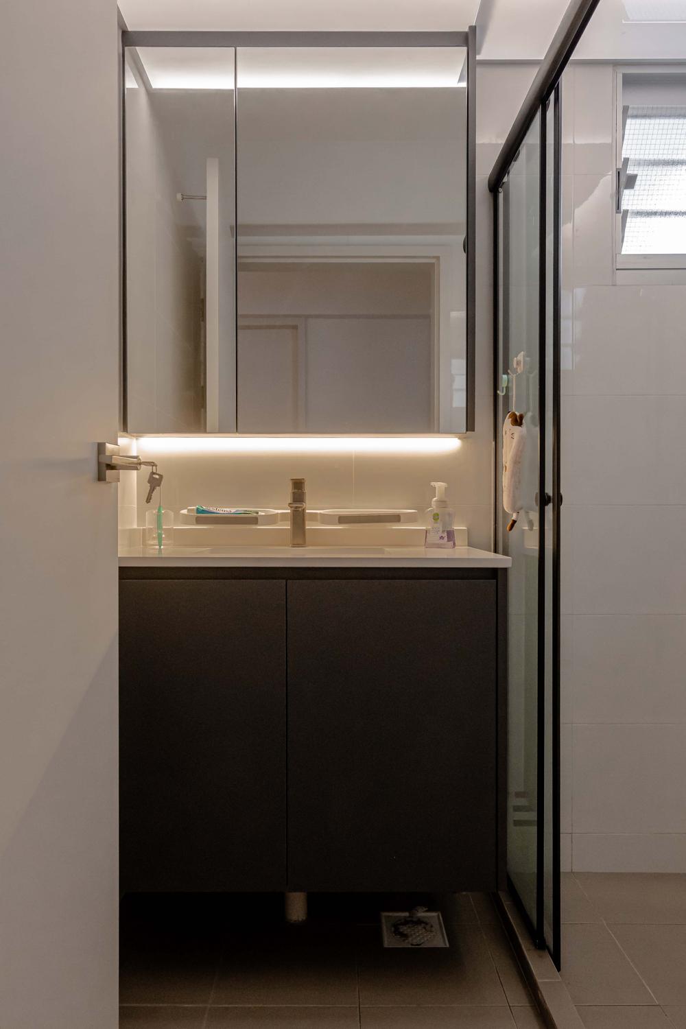 Scandinavian Bathroom with Mirror and Vanity Counter