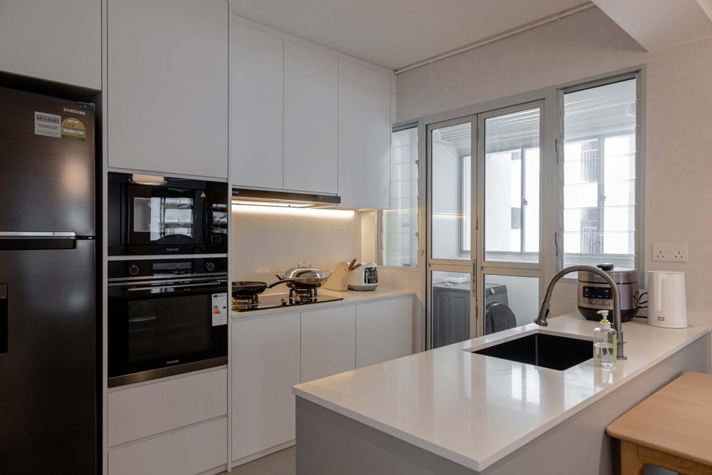 Scandinavian Kitchen with Countertop and Homogeneous Tiles