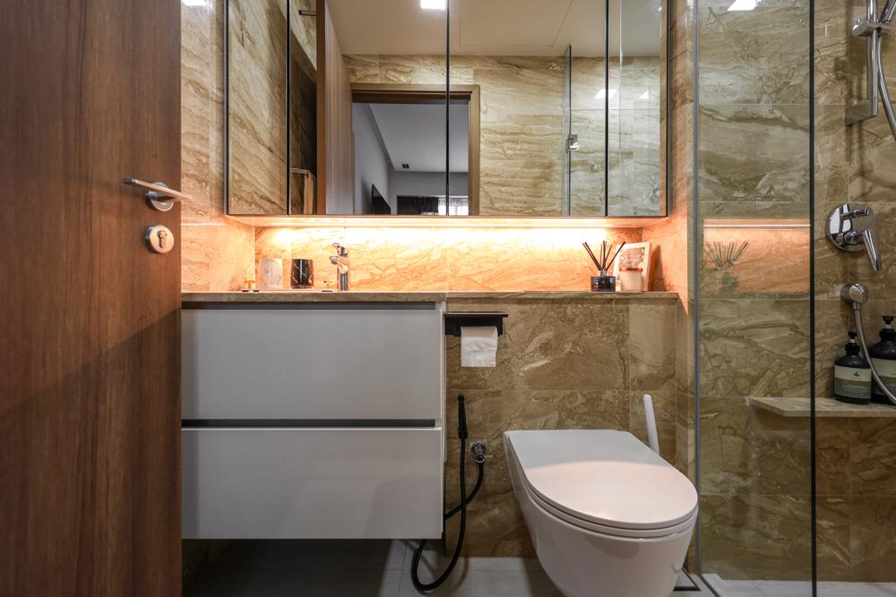 Modern Bathroom with Mirror and Shower Screen
