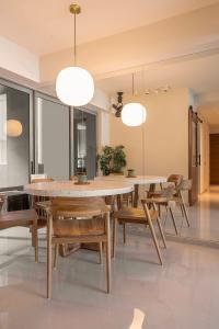 Modern Dining Room at Arc @ Tampines