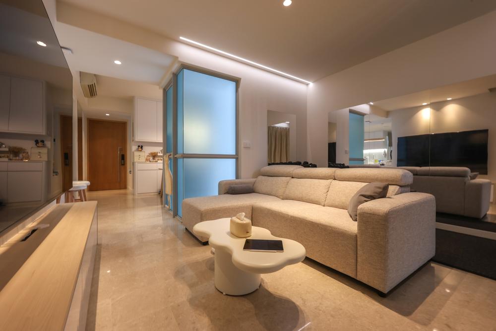Modern Living Room with Mirror and Lighting
