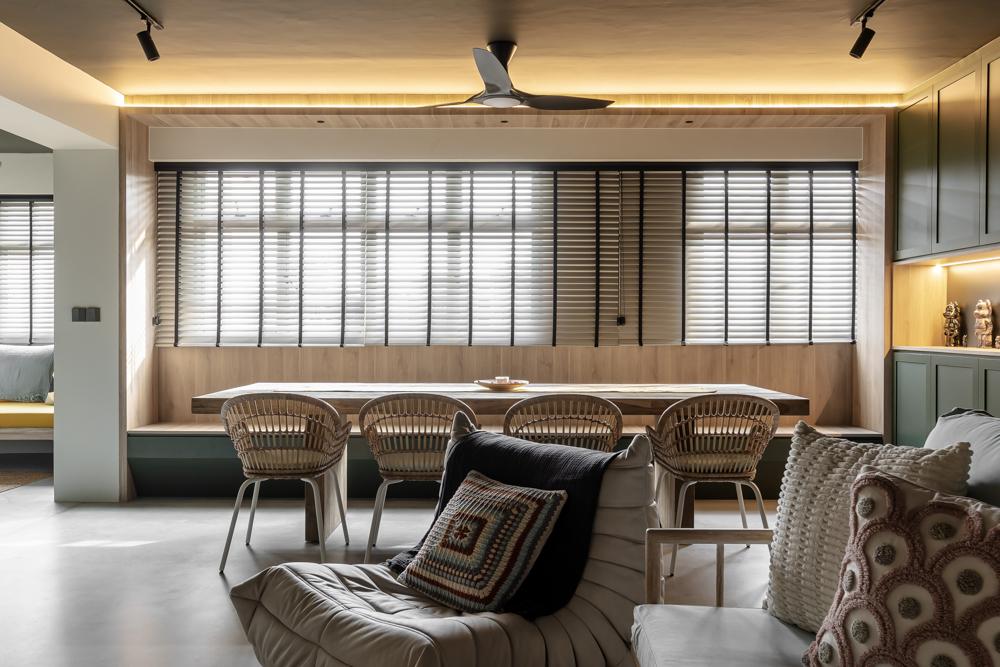Modern Dining Room with Settee and Sofa